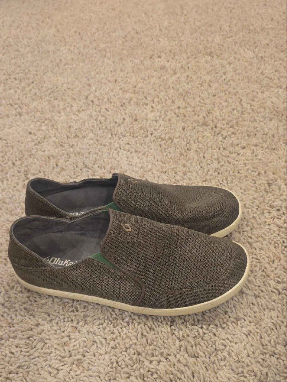 OluKai excellent casual